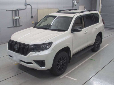 2023 Toyota Land Cruiser Prado