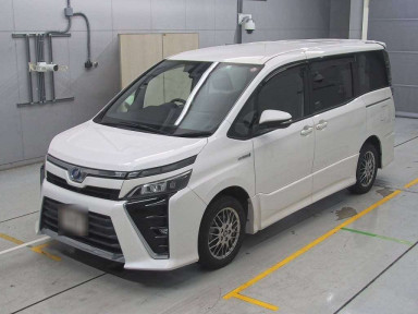 2017 Toyota Voxy