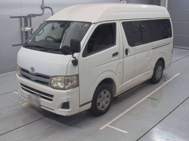 2011 Toyota Hiace Van