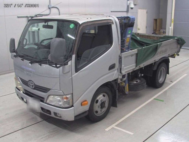 2012 Toyota Dyna Truck