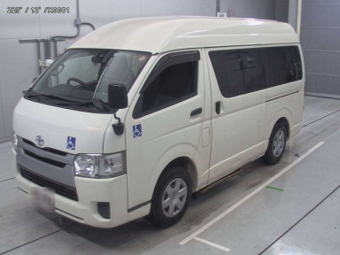 2016 Toyota Regiusace Van