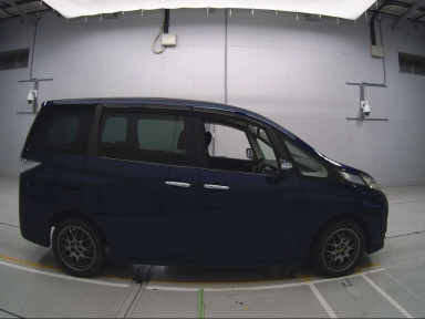 2010 Mazda Biante