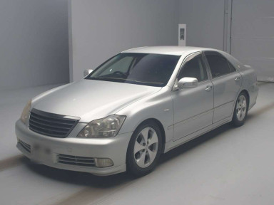 2005 Toyota Crown