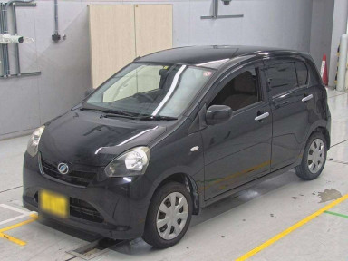 2012 Daihatsu Mira es