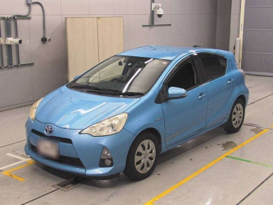 2013 Toyota Aqua