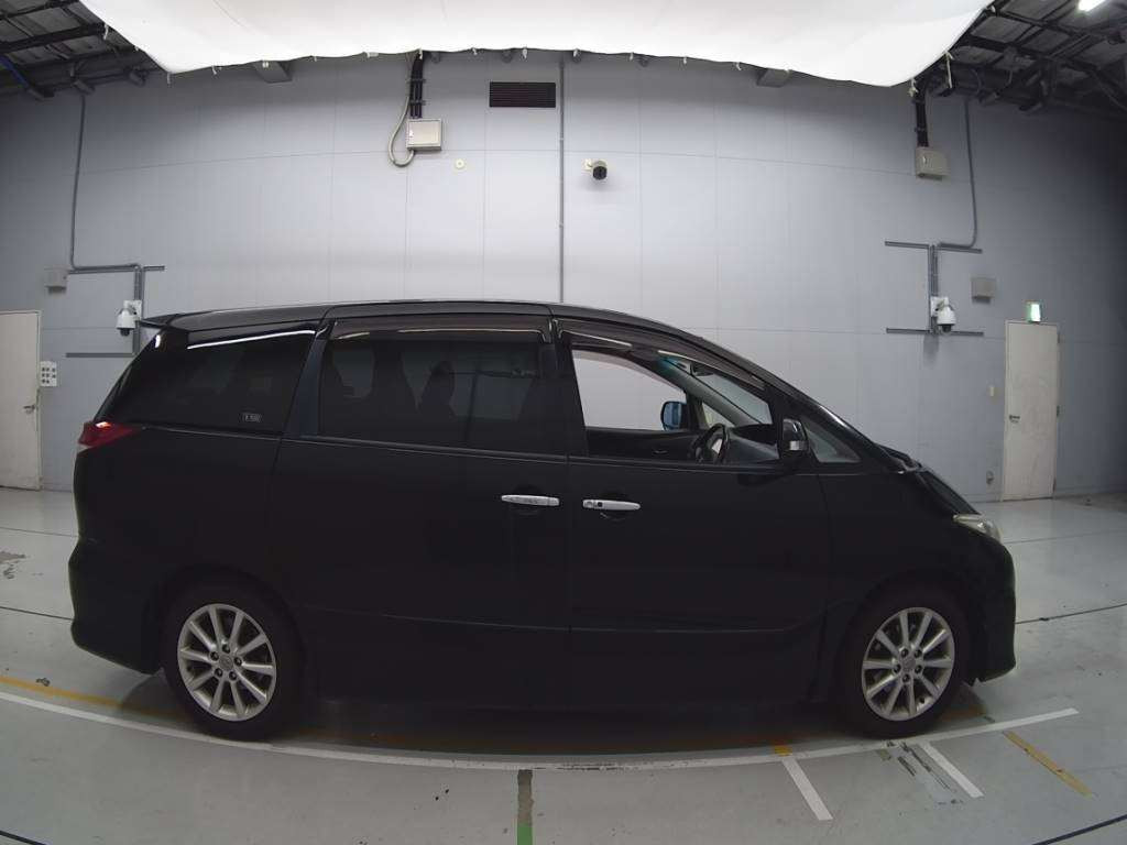 2009 Toyota Estima ACR50W[2]