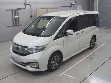 2015 Honda Step WGN Spada