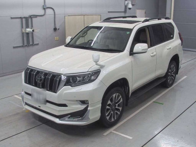 2022 Toyota Land Cruiser Prado