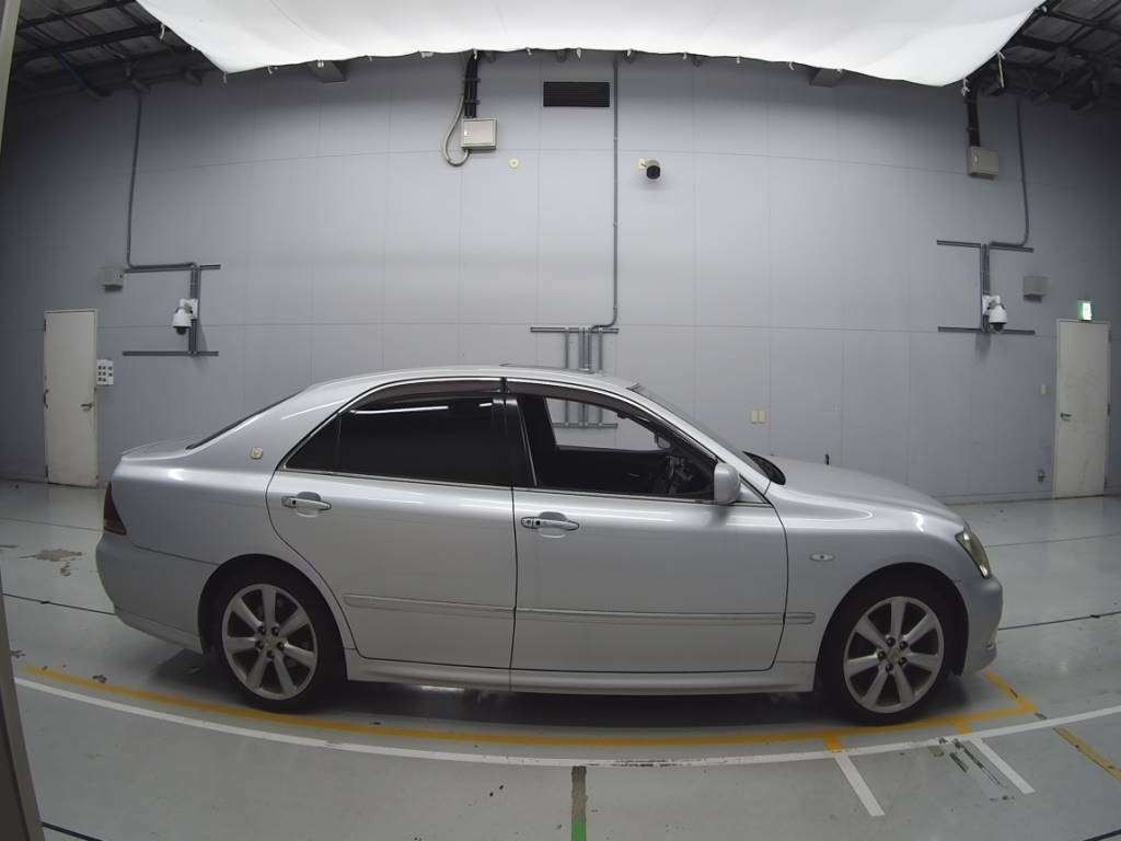 2007 Toyota Crown GRS180[2]