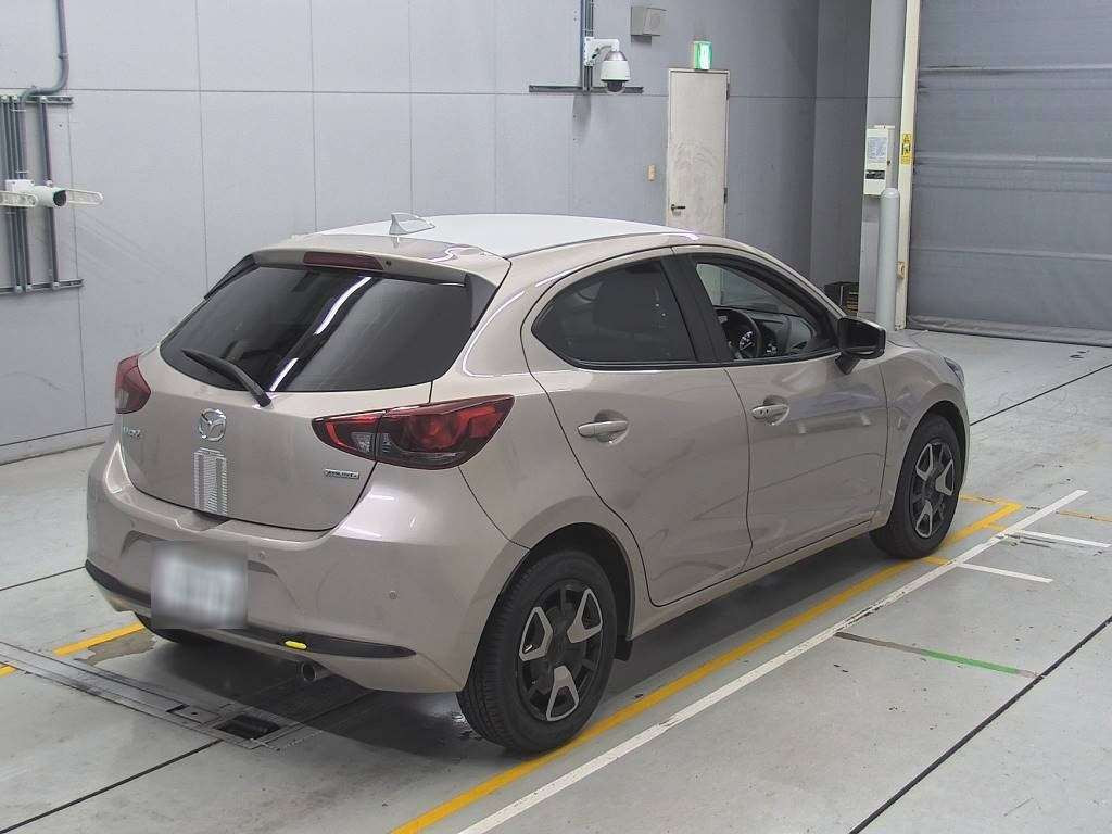 2023 Mazda Mazda2 DJLFS[1]