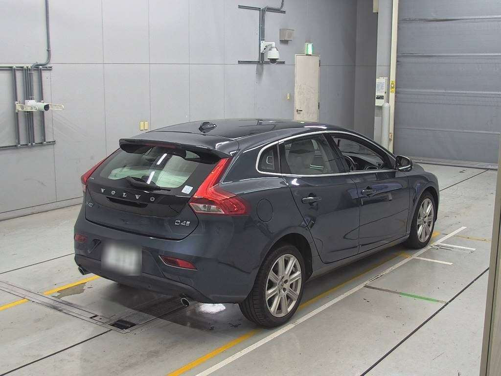 2018 Volvo V40 MD4204T[1]