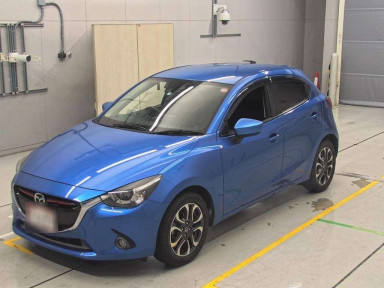 2015 Mazda Demio