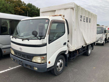 2005 Toyota Dyna Truck