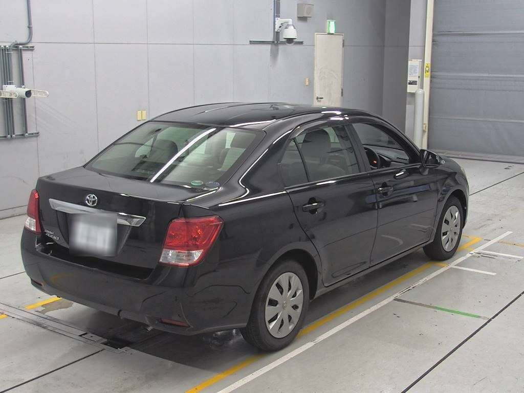 2014 Toyota Corolla Axio NZE161[1]