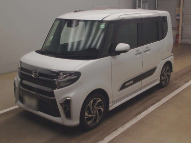 2021 Daihatsu Tanto Custom