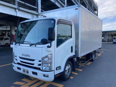 2015 Isuzu Elf Truck