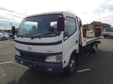 2002 Toyota Dyna Truck