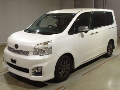 2012 Toyota Voxy