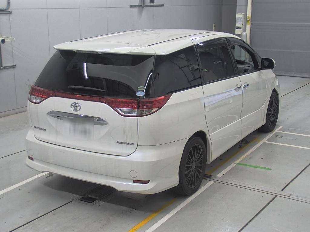 2011 Toyota Estima ACR50W[1]