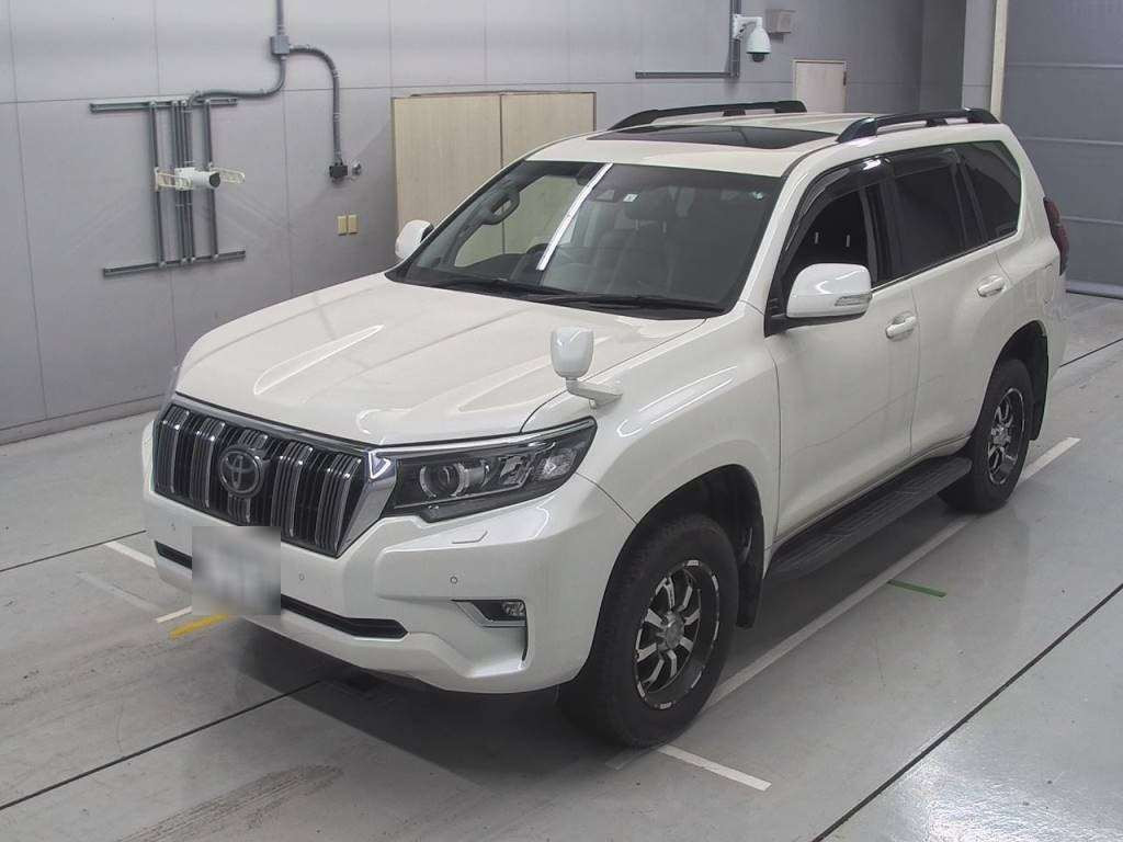 2019 Toyota Land Cruiser Prado GDJ150W[0]