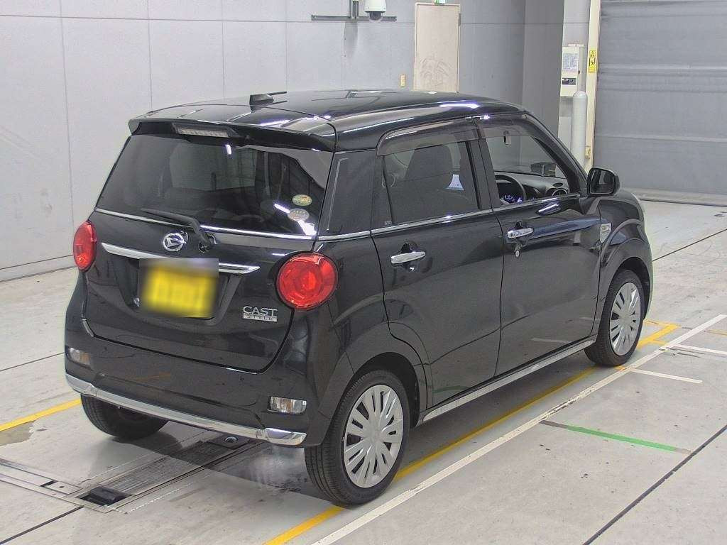 2017 Daihatsu Cast LA250S[1]