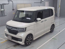 2017 Honda N-BOX CUSTOM