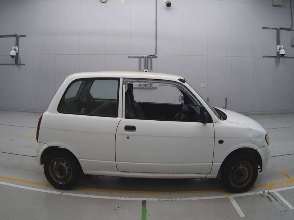 1998 Daihatsu Mira L700V[2]