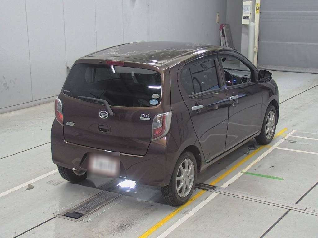 2012 Daihatsu Mira es LA300S[1]