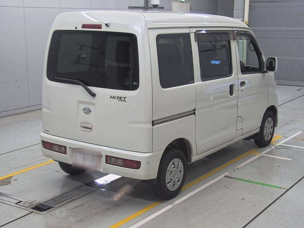 2015 Daihatsu Hijet Cargo S321V[1]