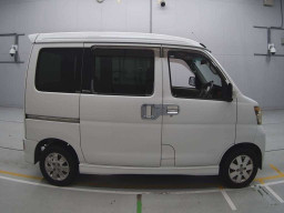 2010 Daihatsu Atrai Wagon