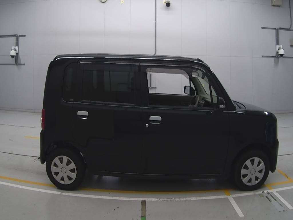 2009 Daihatsu Move Conte L575S[2]