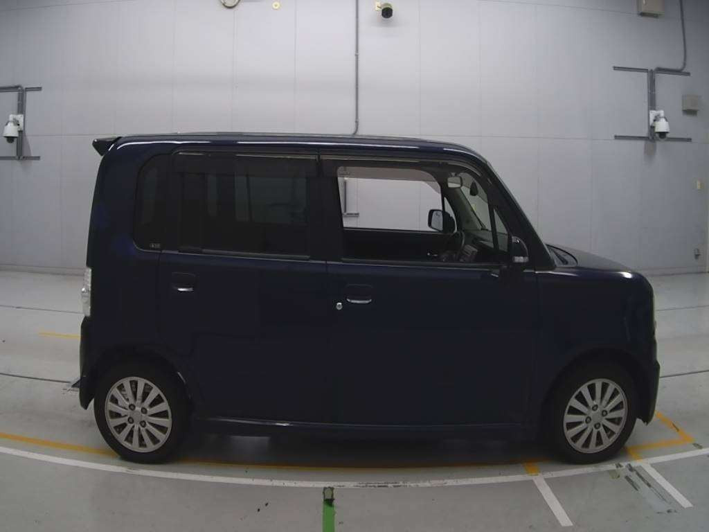 2009 Daihatsu Move Conte L575S[2]