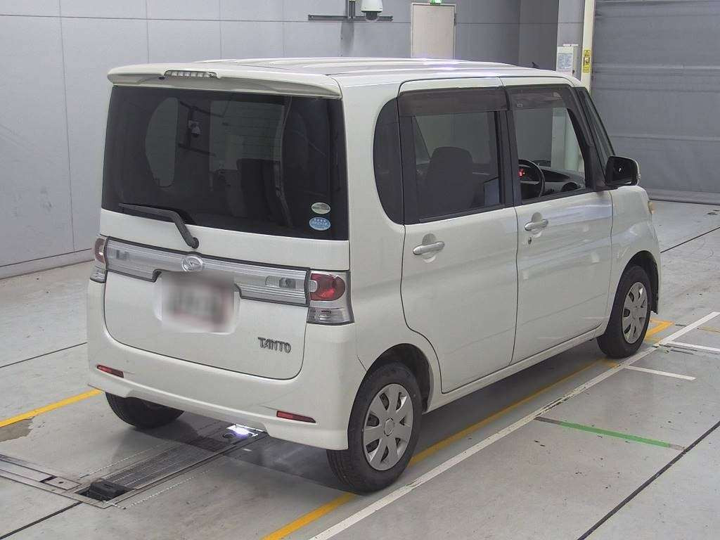 2009 Daihatsu Tanto L375S[1]