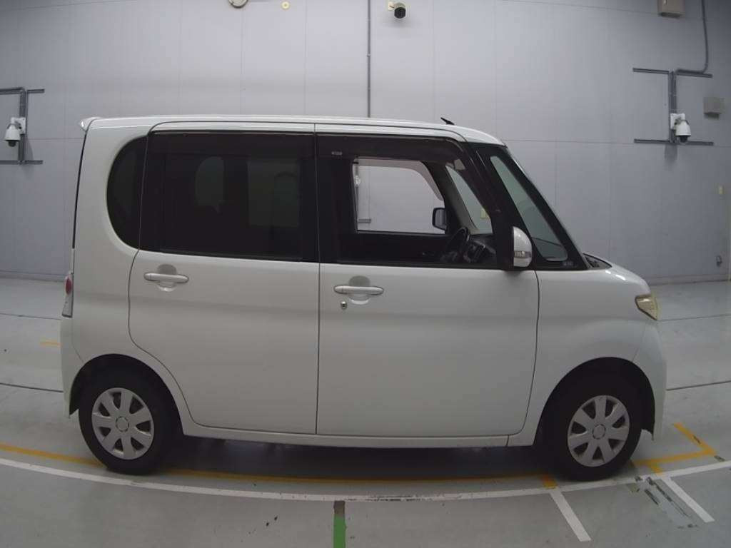 2009 Daihatsu Tanto L375S[2]