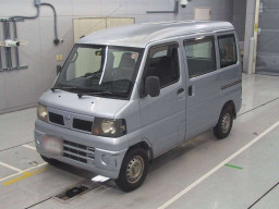 2009 Nissan Clipper Van