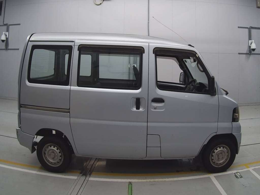 2009 Nissan Clipper Van U71V[2]