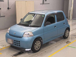 2011 Daihatsu Esse