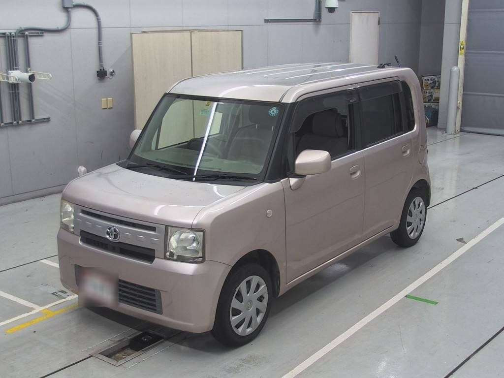 2011 Toyota Pixis Space L575A[0]