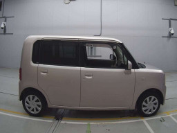 2011 Toyota Pixis Space