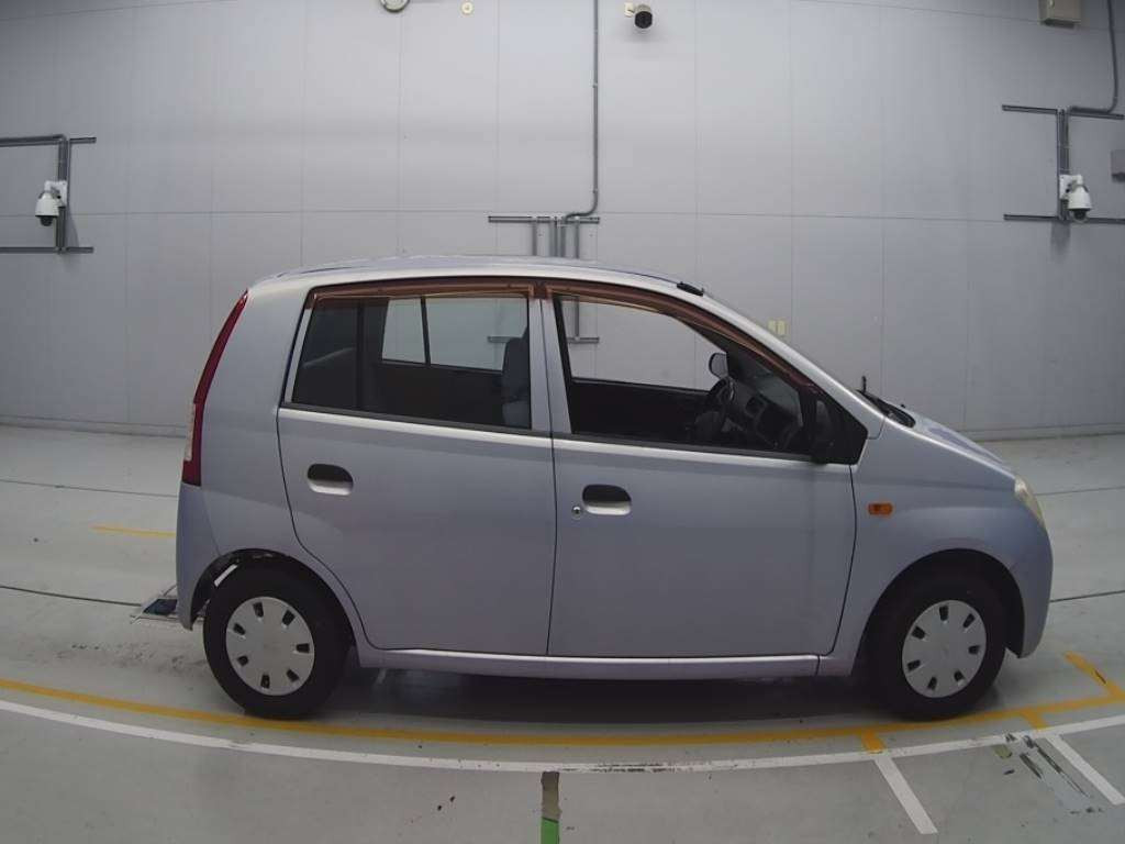 2003 Daihatsu Mira L250S[2]