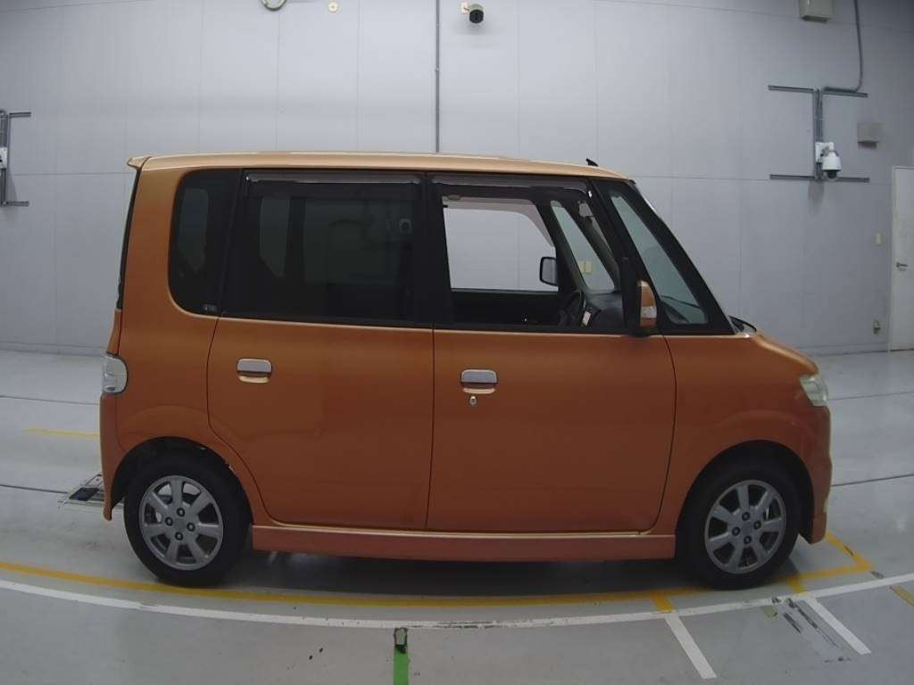 2006 Daihatsu Tanto L350S[2]