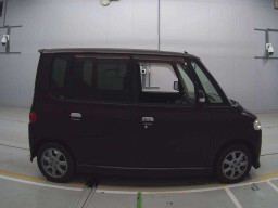 2007 Daihatsu Tanto