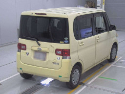 2009 Daihatsu Tanto