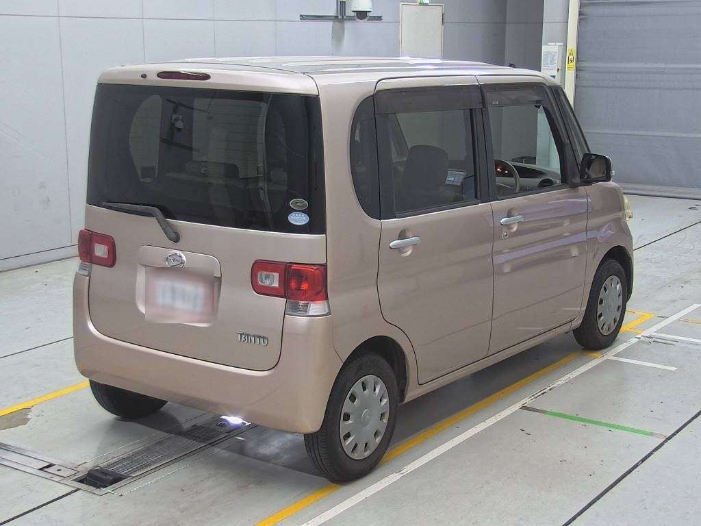 2010 Daihatsu Tanto L375S[1]