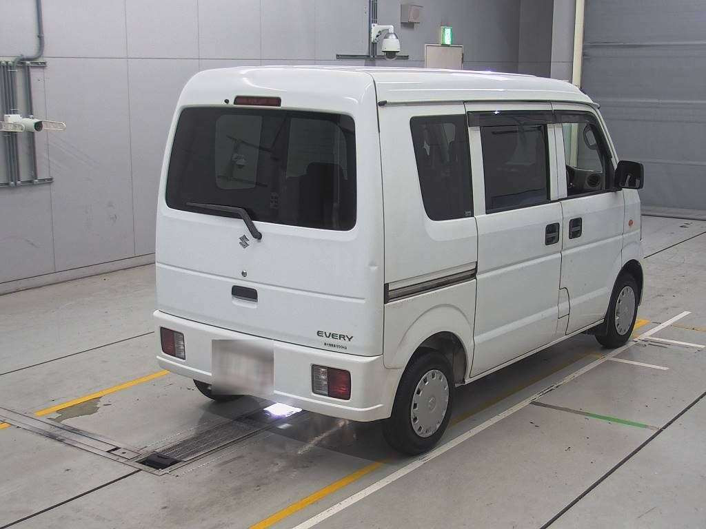 2014 Suzuki Every DA64V[1]