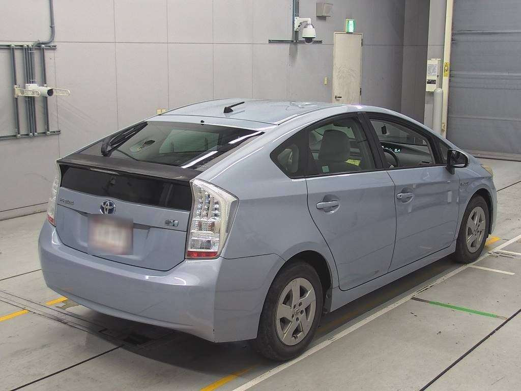 2009 Toyota Prius ZVW30[1]