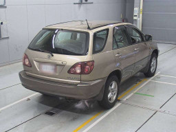 1998 Toyota Harrier