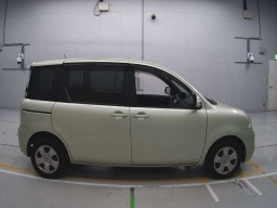 2014 Toyota Sienta