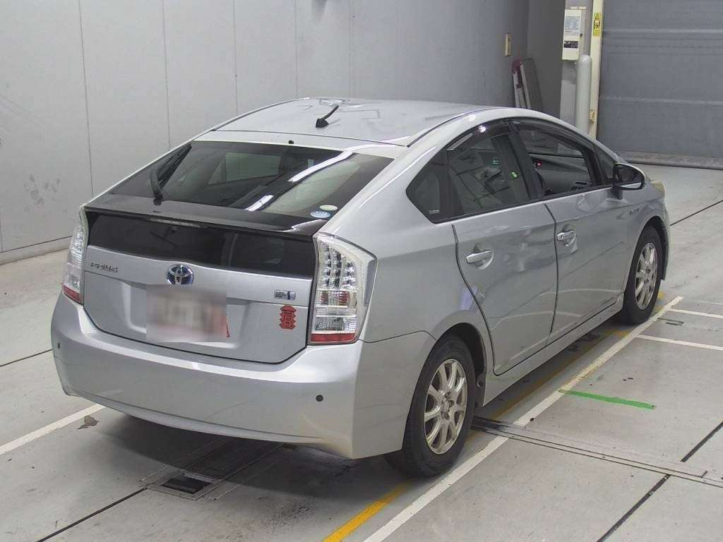 2011 Toyota Prius ZVW30[1]