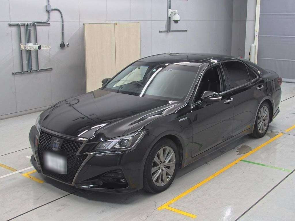 2017 Toyota Crown Hybrid AWS210[0]